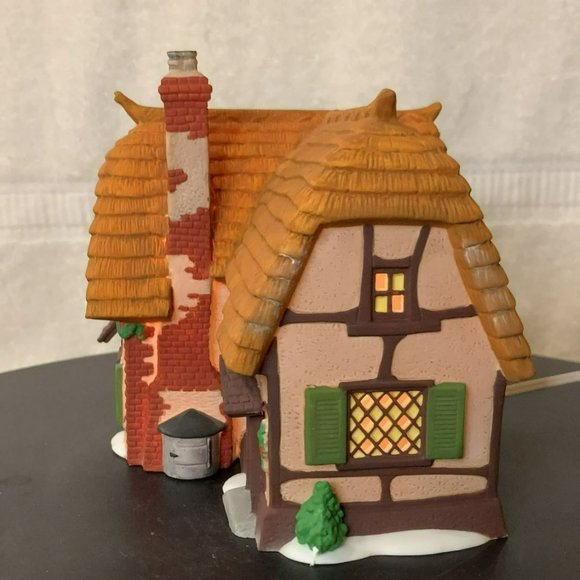 Dept 56 Cobb Cottage Dickens Village Lighted Christmas Building - 1994 - Picture 7 of 12